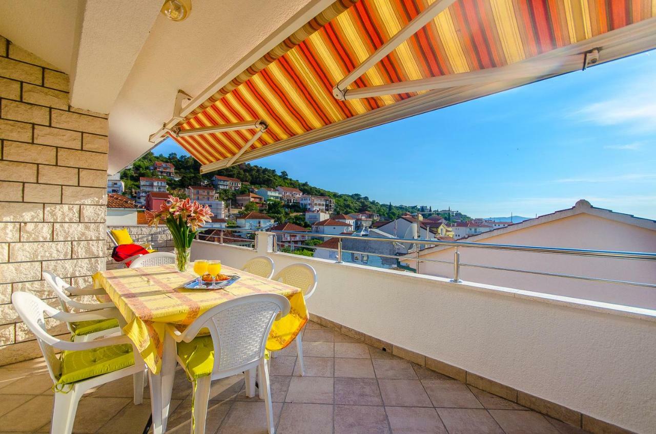 Apartment Ive Трогир Экстерьер фото