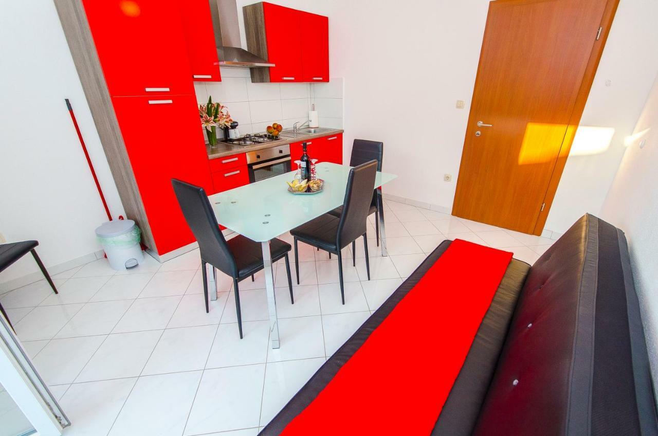 Apartment Ive Трогир Экстерьер фото