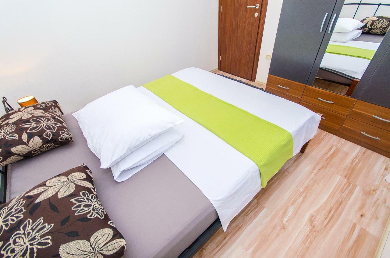 Apartment Ive Трогир Экстерьер фото