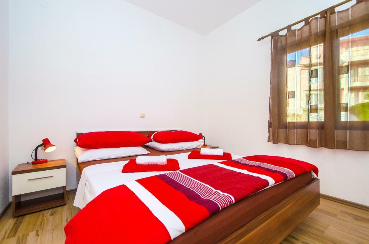 Apartment Ive Трогир Экстерьер фото