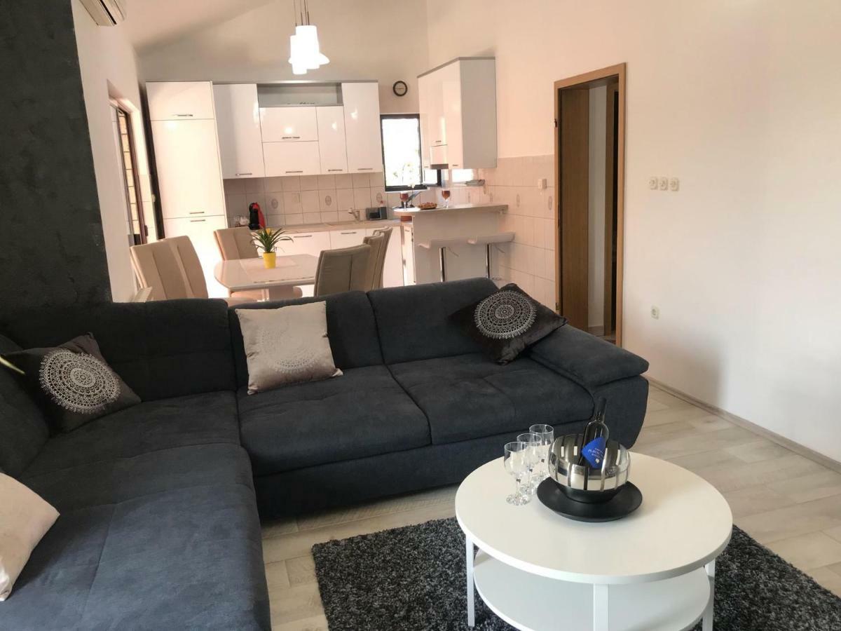Apartment Ive Трогир Экстерьер фото