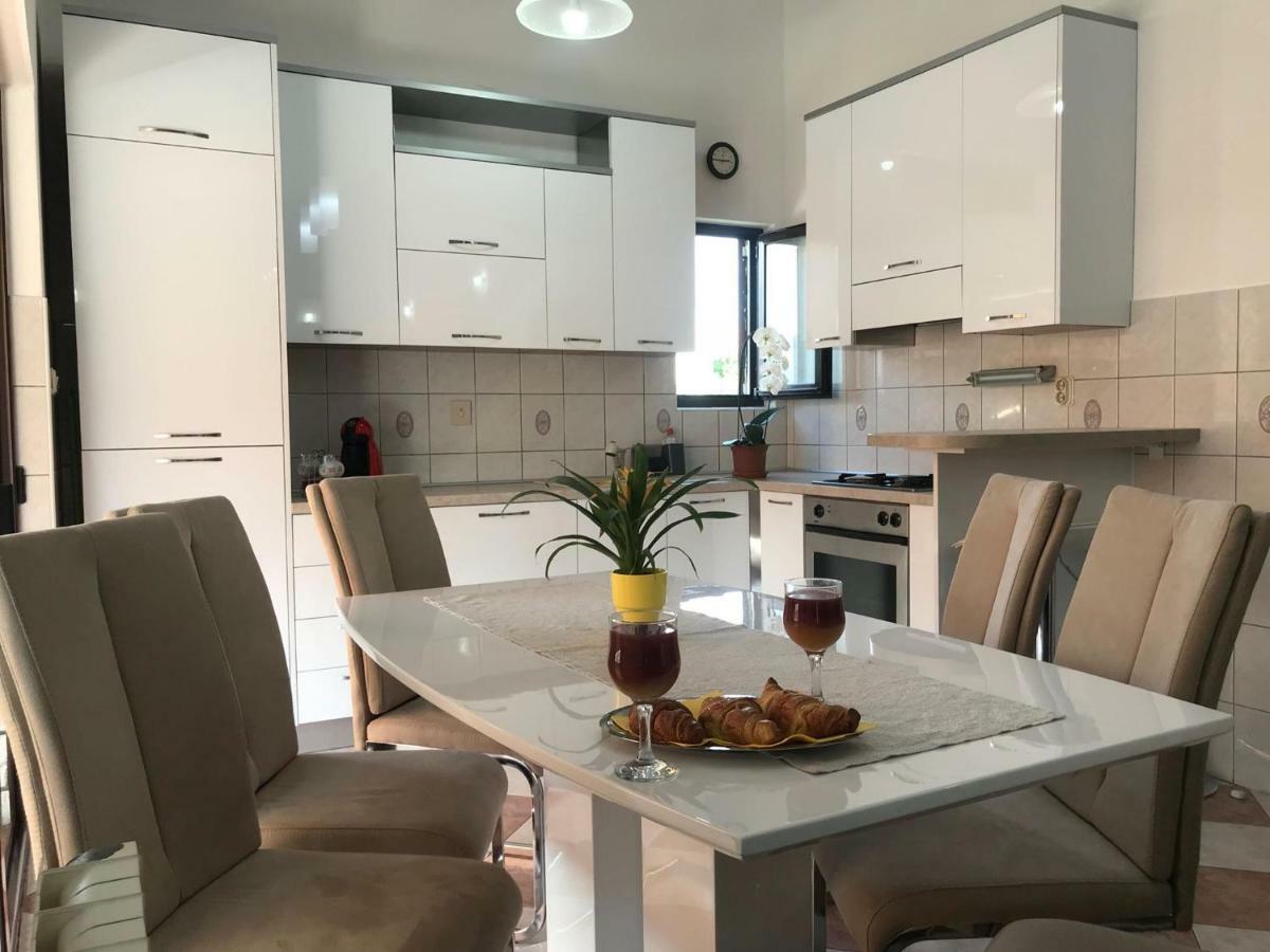 Apartment Ive Трогир Экстерьер фото